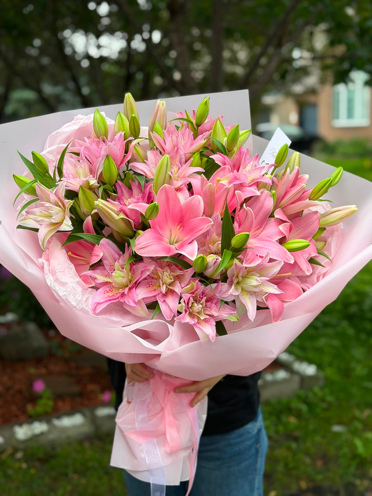 XL Oriental Lily Bouquet 🌸