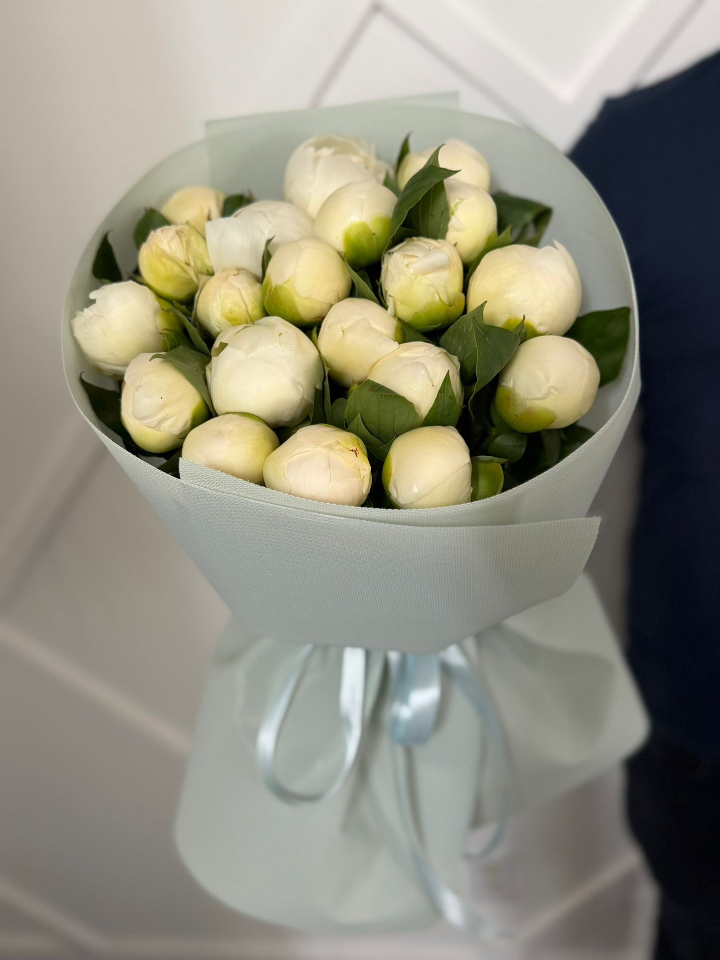 Ivory Peony Dream (19 Peonies)