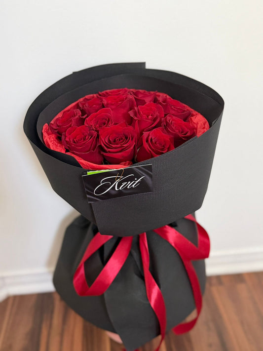 12 Red Roses