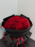 100 Red Roses
