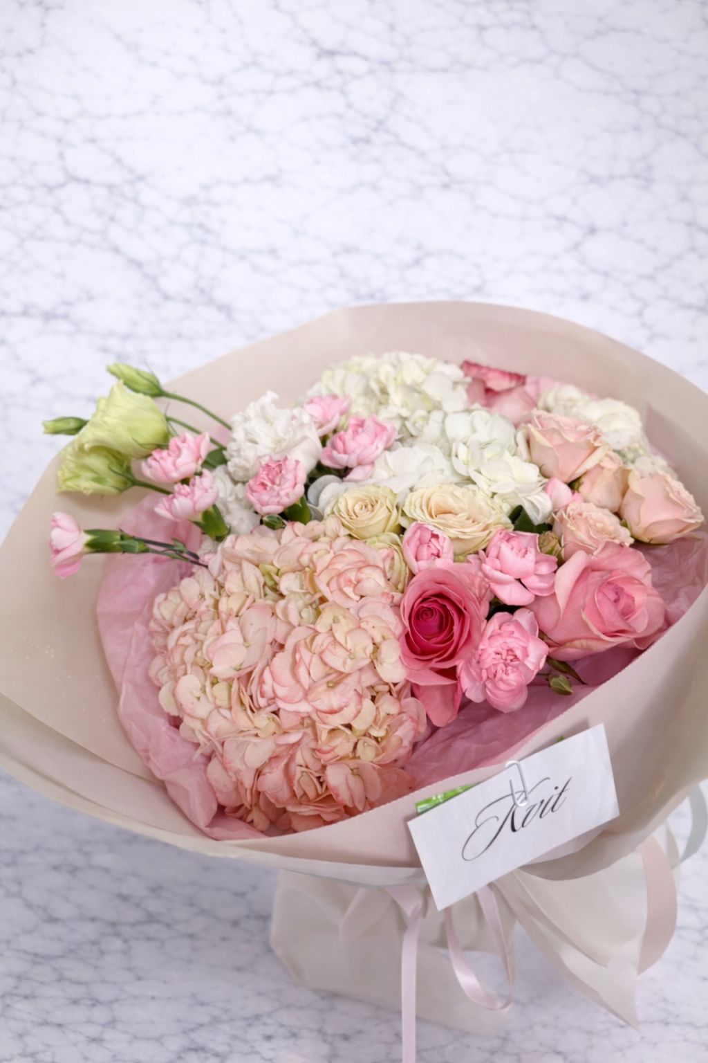 Designer’s Choice – Hydrangea & Roses